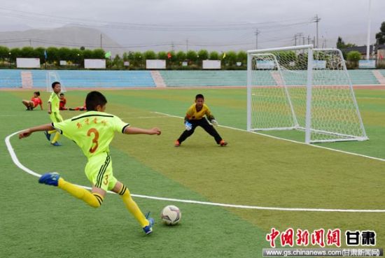 我爱足球中国足球民间争霸赛甘肃赛区在肃北