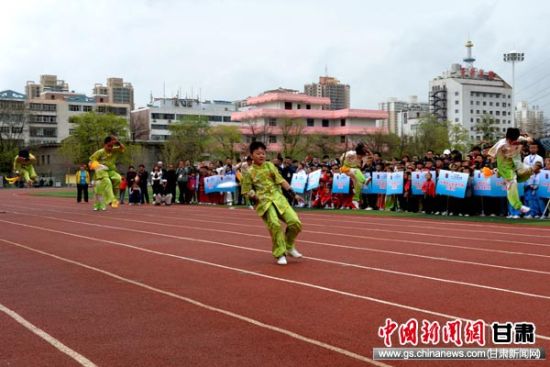甘肃省八门拳邀请赛在西固开幕 500余运动员逐冠