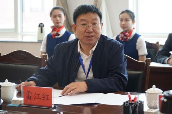 甘肃省法治教育培训与研究中心揭牌 提高依法