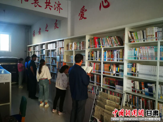 张掖肃南县基层建图书室 成民众学习大课堂